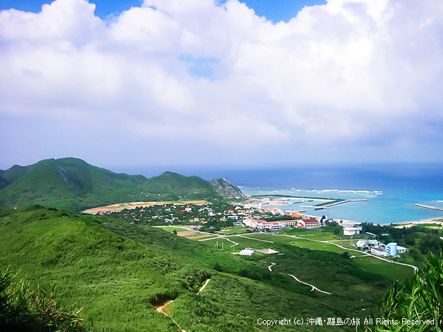 渡名喜島の街並み