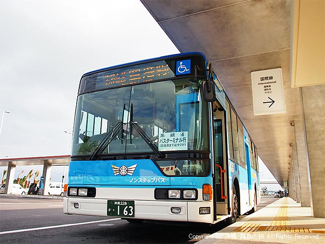新石垣空港と離島ターミナルを結ぶ路線バス