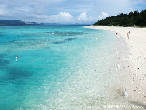 水納島の水納ビーチ